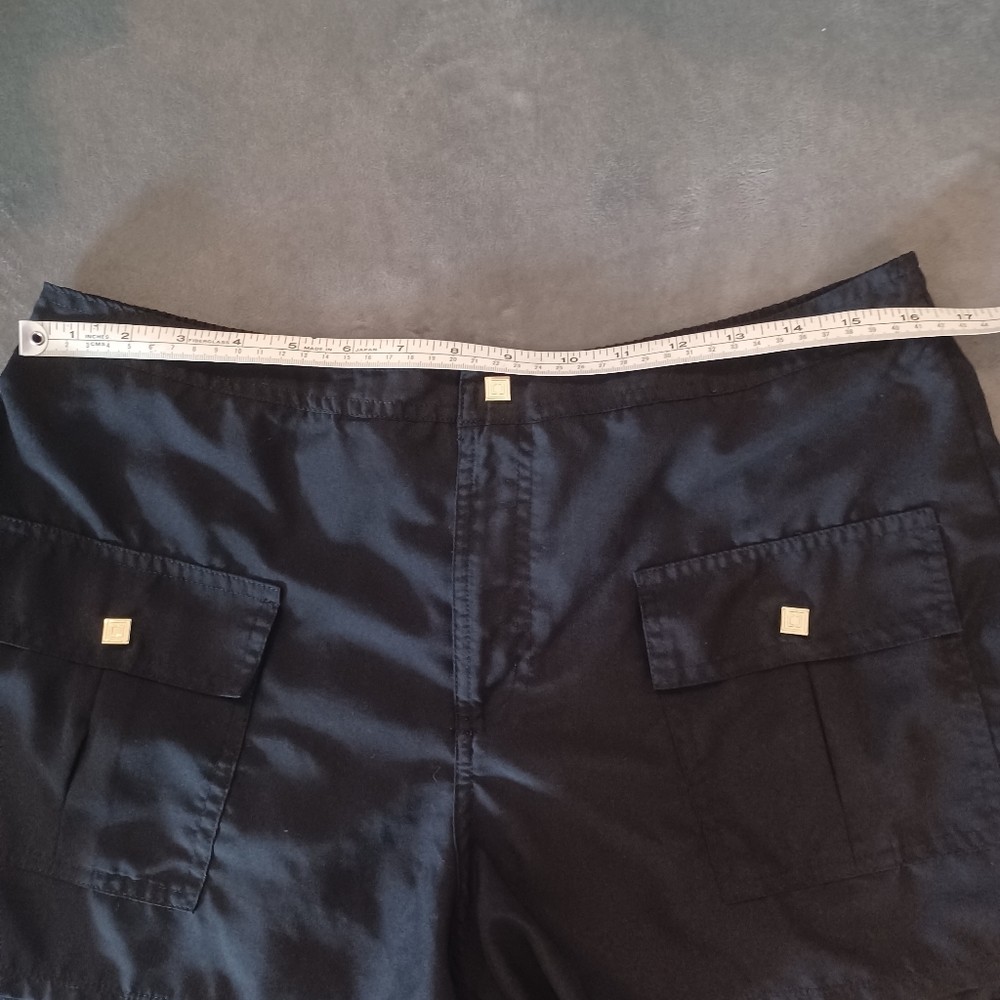 Liz Claiborne Shorts - Picture 4 of 5